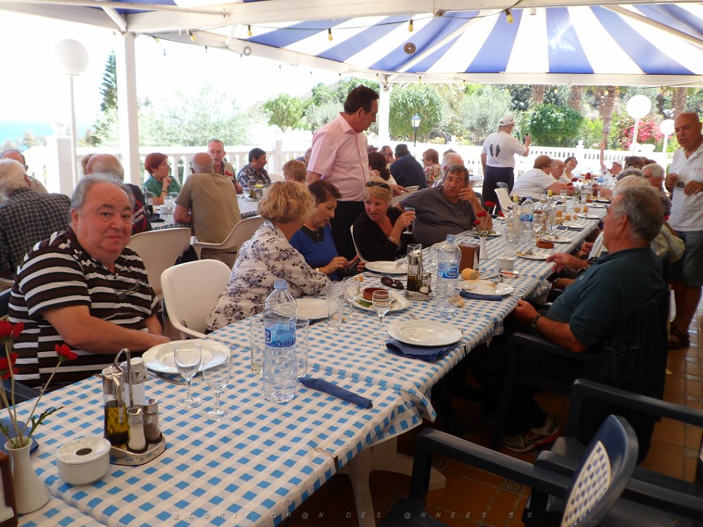 UN MECHOUI AVEC LES AMIS PN D ANDALOUSIE 9 05 2013 A MOJACA (84).JPG